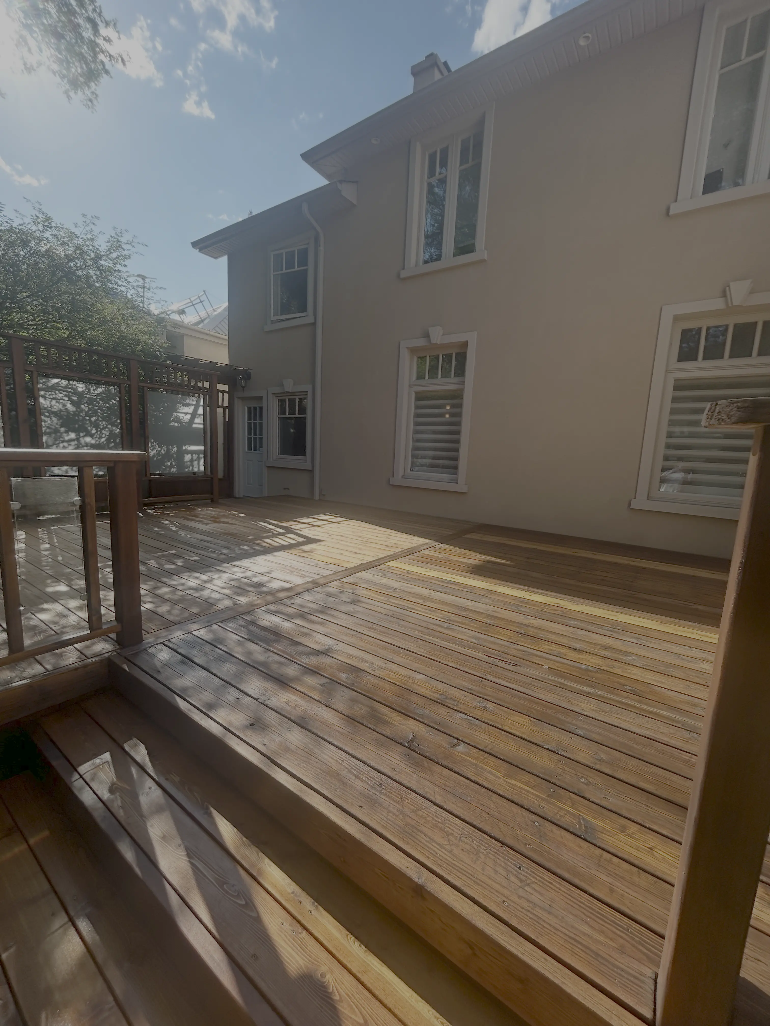 Deck & Fence Staining